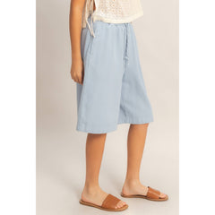 Elastic Waistband Shorts