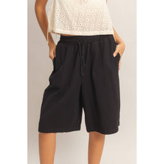 Elastic Waistband Shorts