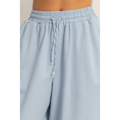 Elastic Waistband Shorts
