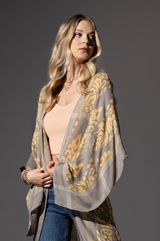 Damask Print Kimono with Sleeves (4 colors available)