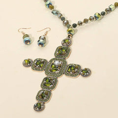 Crossroads Statement Necklace Set.