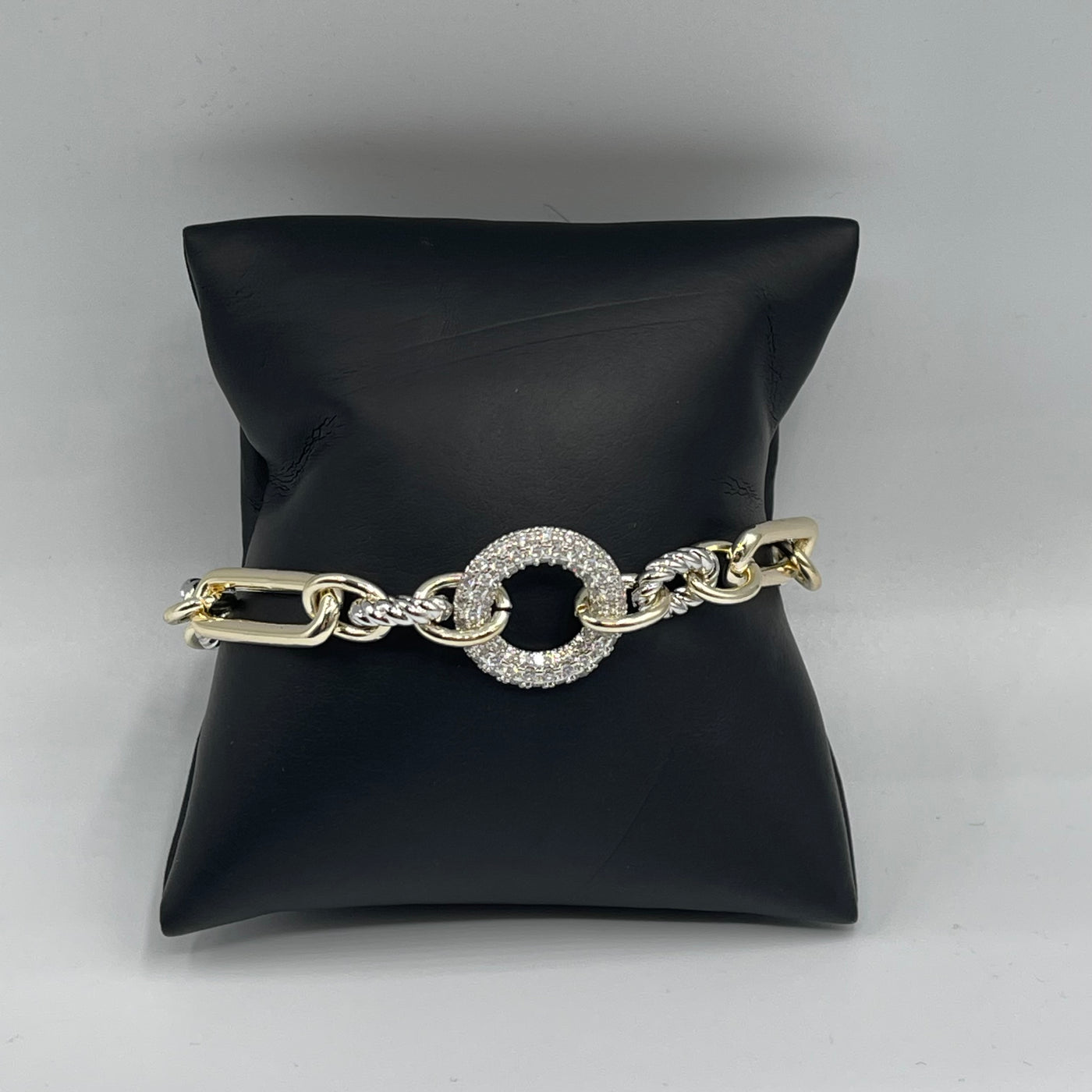 Closed Circle Chain Bracelet