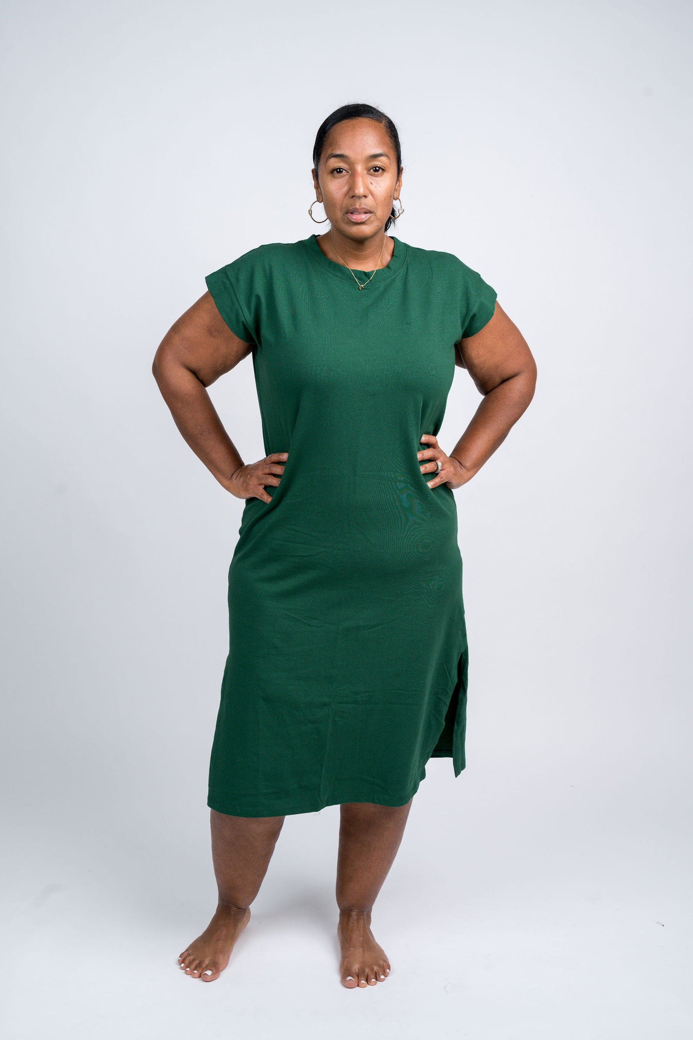 Round Neck Short Sleeve Midi Dress