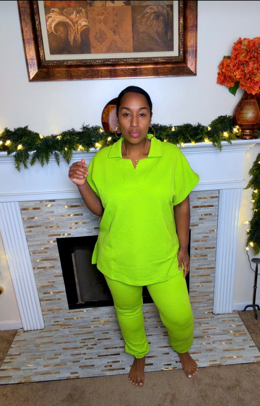 The Textured Ease High-Low Set